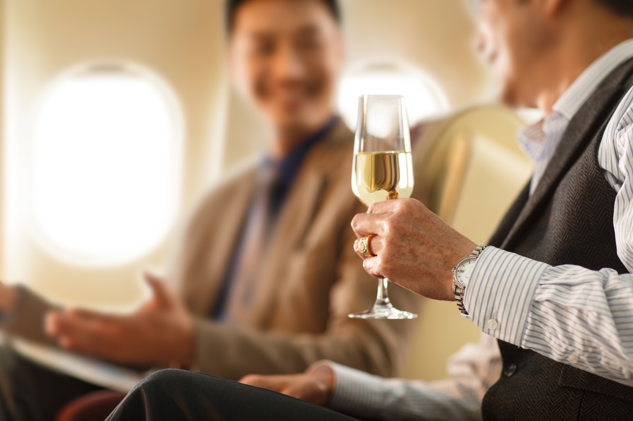 侨外新加坡移民：三千万美元以上身家的富豪激增！新加坡为何成了富人的新乐土？_侨外移民官网_专业加拿大投资移民、欧洲房产、全球护照项目